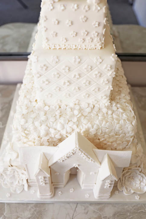 Nanny Sue's Amazing Custom Cakes